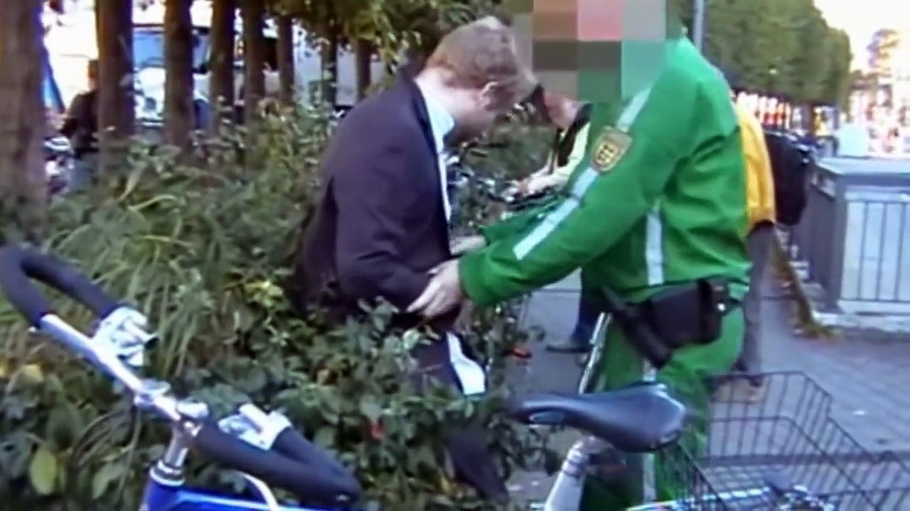 Video Kocak dan Lucu Banget #4 - Kompilasi Video Orang Mabuk Lucu Gila