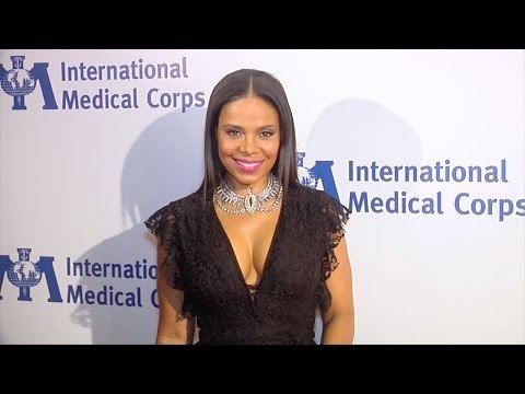 Sanaa Lathan 2016 International Medical Corps Annual Awards Red Carpet