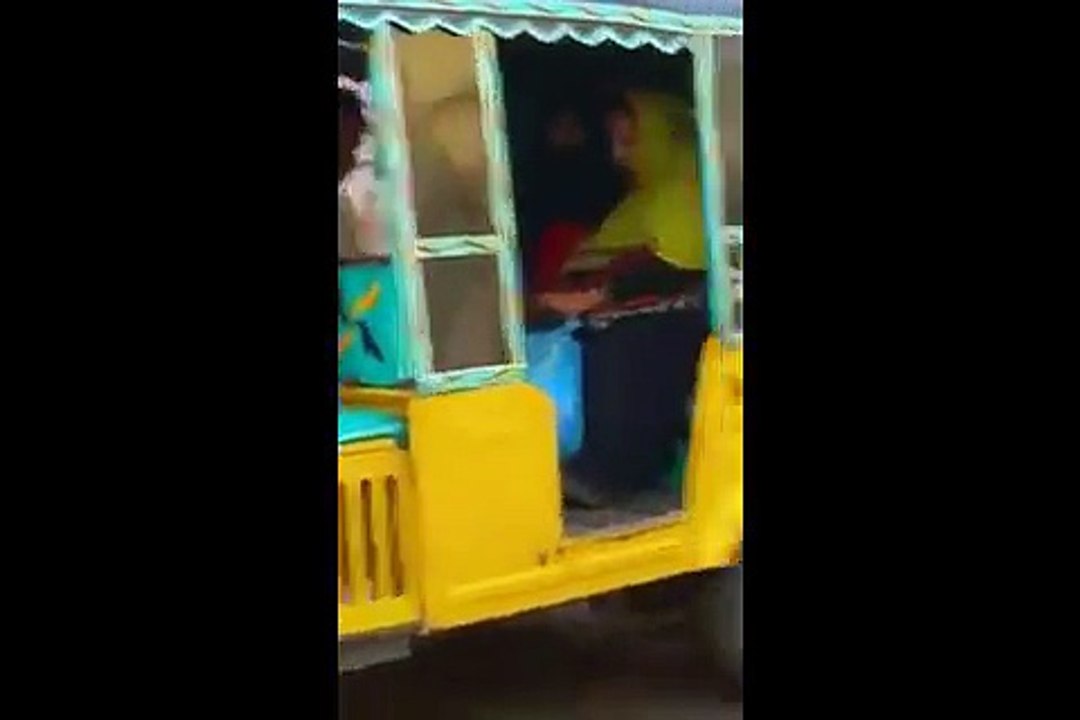 You Will Salute This Traffic Police Officer After Watching This Video