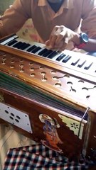 Harmonium video full HD Playing & singing by indian boy Talent on Punjabi - garwali song