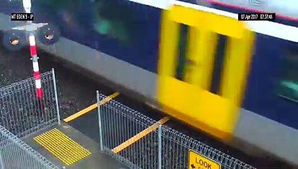 Cette jeune fille a frôler la mort de très près...