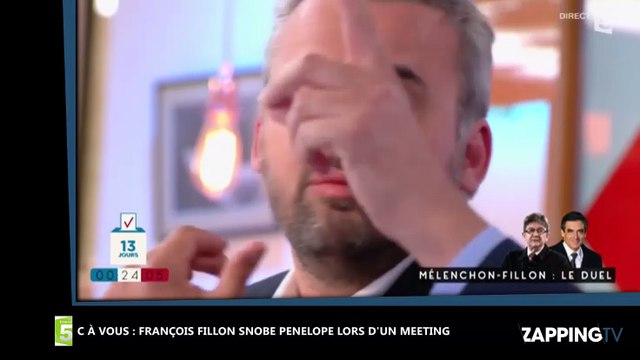 François Fillon ignore totalement Penelope Fillon lors de son meeting à Paris (Vidéo)