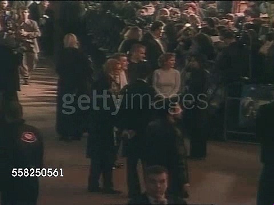 Zoe Wanamaker at the Premiere of Harry Potter and the Philosopher's Stone - 04/11/2001