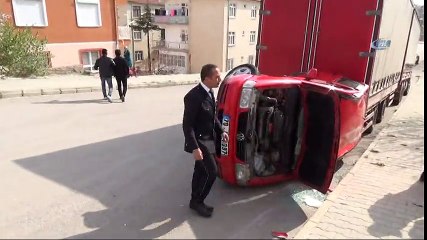 Kaza Yapan Oğluna Böyle Saldırdı