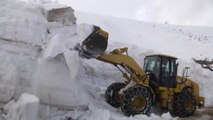 Kardan Kapanan Köy Yolu 6 Ay Sonra Açılıyor