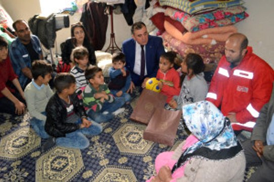 Terör Mağdurlarına Hem Maddi Hem Manevi Destek