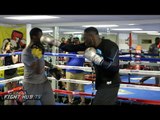 Deontay Wilder blasting combinations on the mitts! Complete Media workout video- Wilder vs Arreola