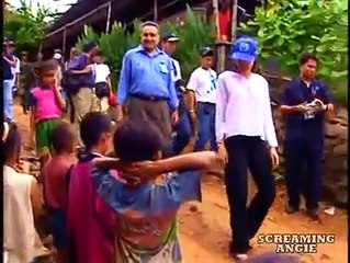 Angelina Jolie Visits Refugees in Thailand