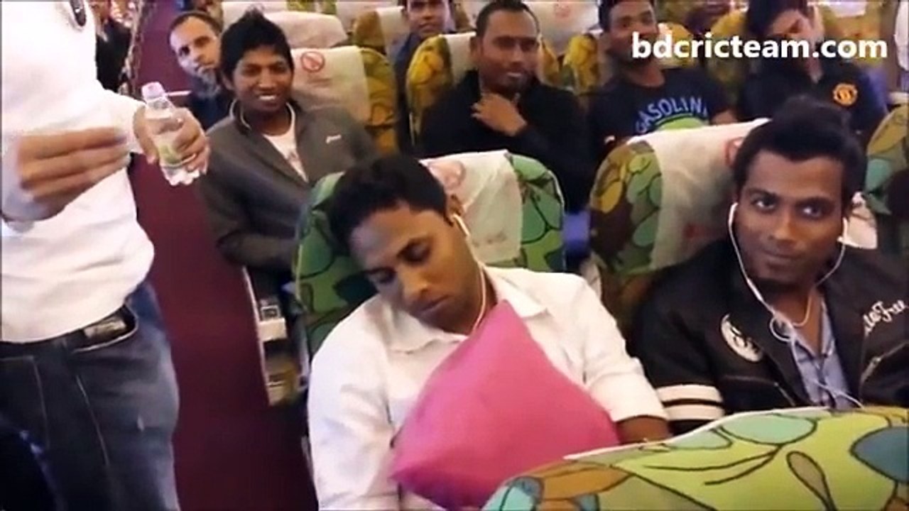Very Funny Video by Cricket