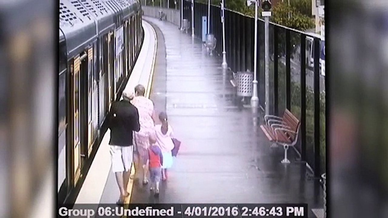 Sydney boy falls between a train and the platform