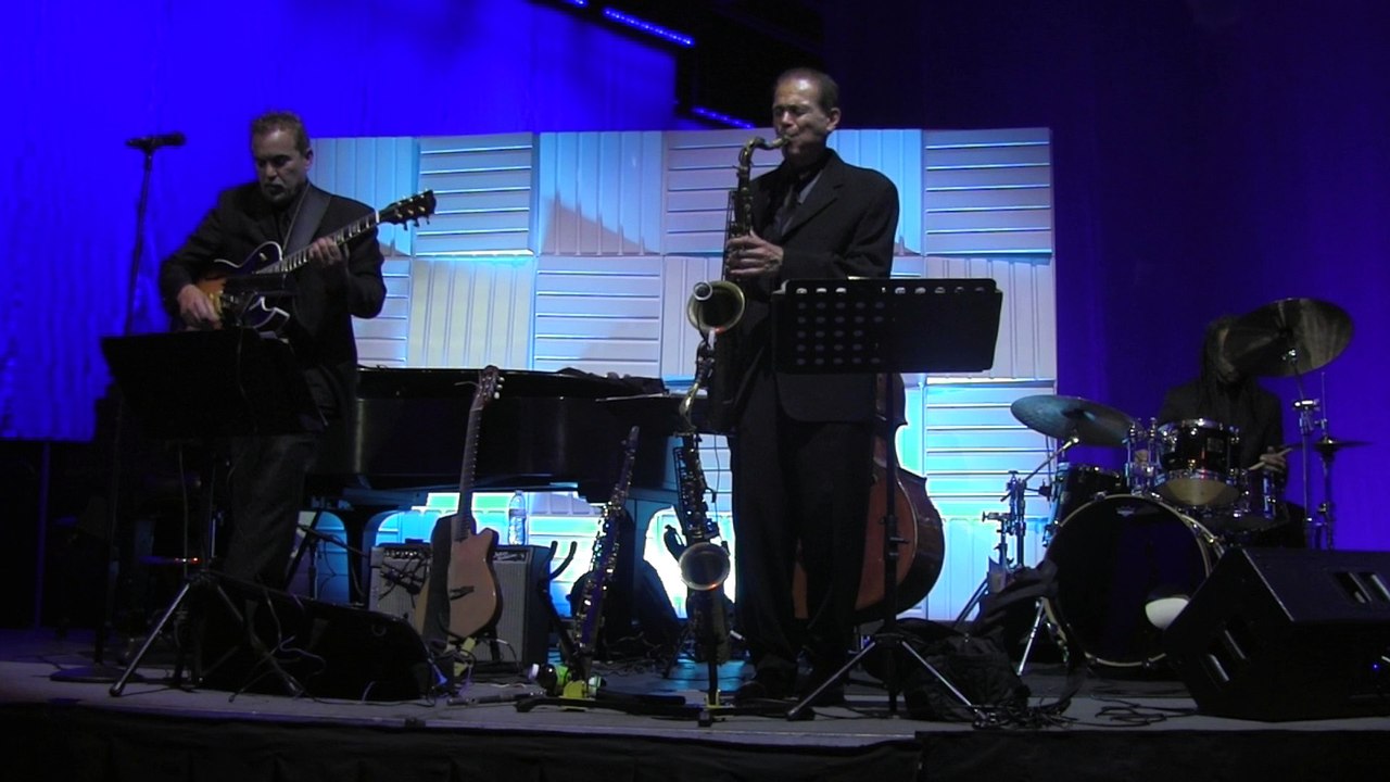 Los Angeles Corporate Jazz Quintet for Hire - S'Wonderful (live cover)