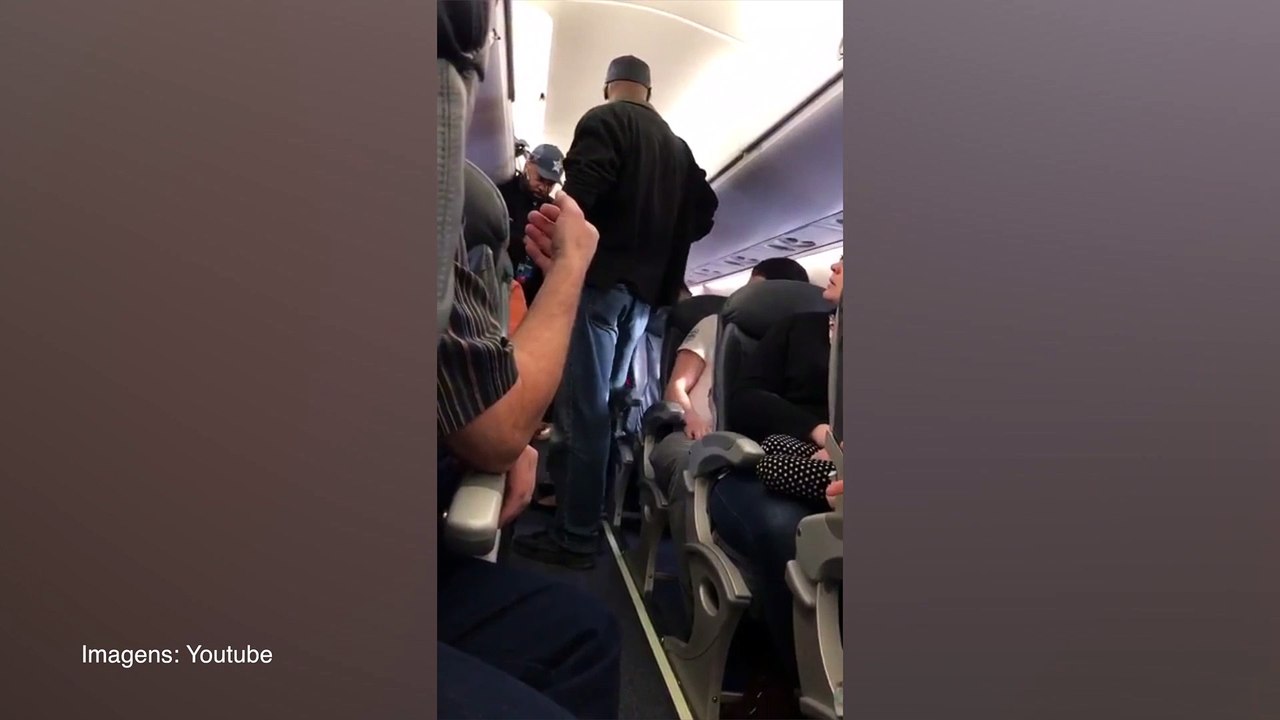 não voe com a united ou isso pode acontecer com você