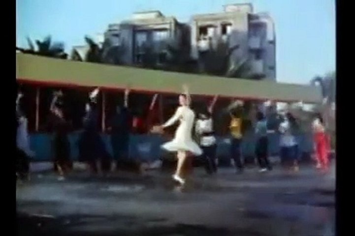 BARSA PANI BARSA NEELAM KOTHARI RAIN SONG