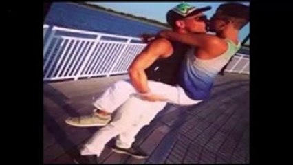 Se confirma, Ricky Martin y Maluma son NOVIOS fueron captados Haciendo Esto!