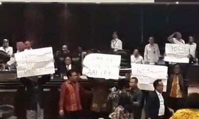 Lagi, Rapat Paripurna Ricuh