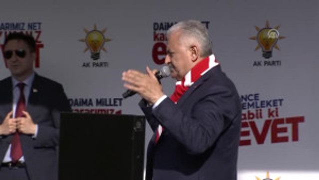 Başbakan Yıldırım: (Kılıçdaroğlu'na) Şimdi Darbe Anayasasını Değiştiriyoruz, Sana Yakışan Evet...