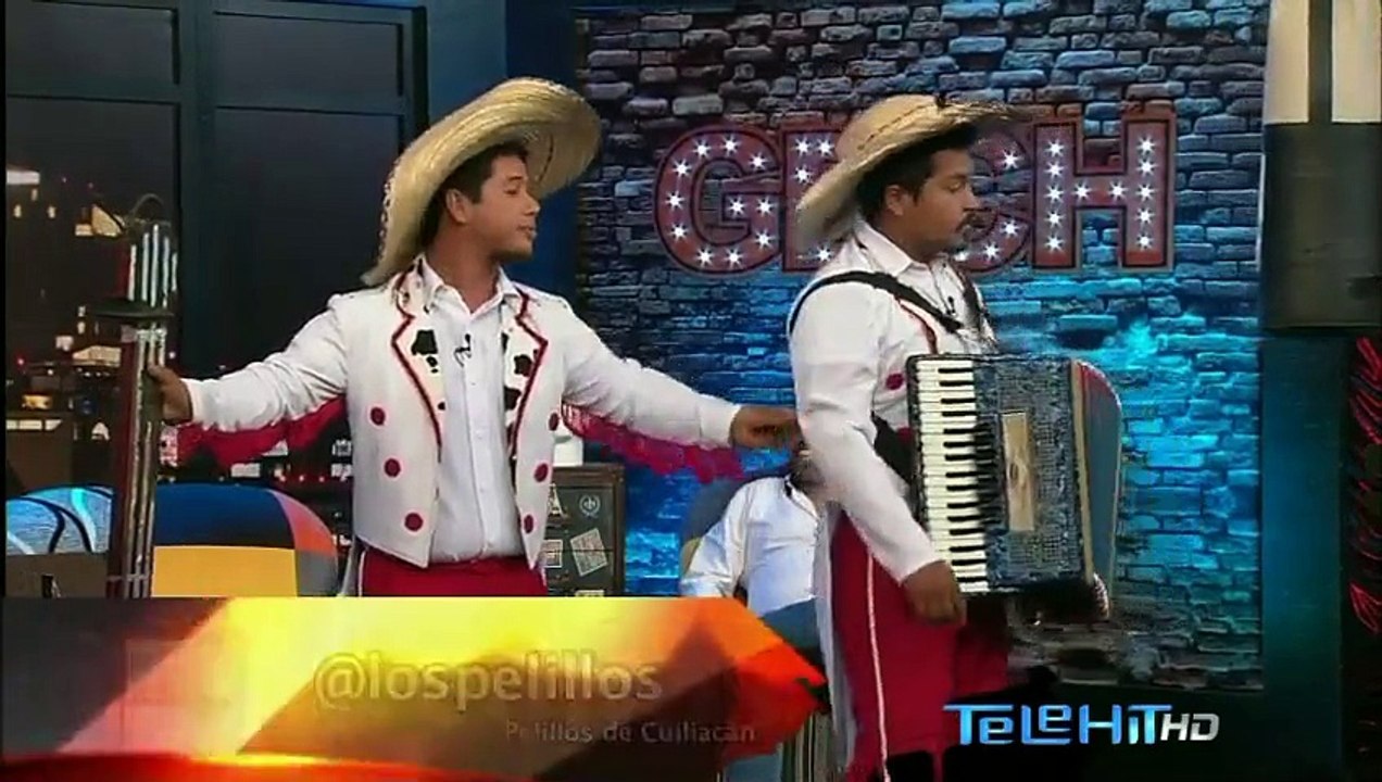 Guerra de Chistes - Invitados Los Pelillos de Culiacán - 04 Enero 2016