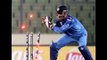 Dhoni calls Ian bell in the ground, great gesture by Indian Captain MS Dhoni
