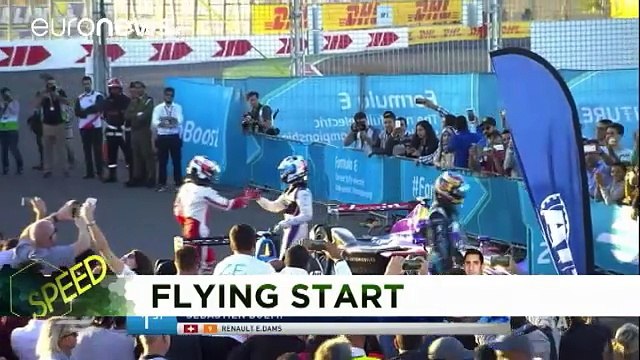 Hamilton takes title race to the wire in Brazil as Lorenzo signs off in style