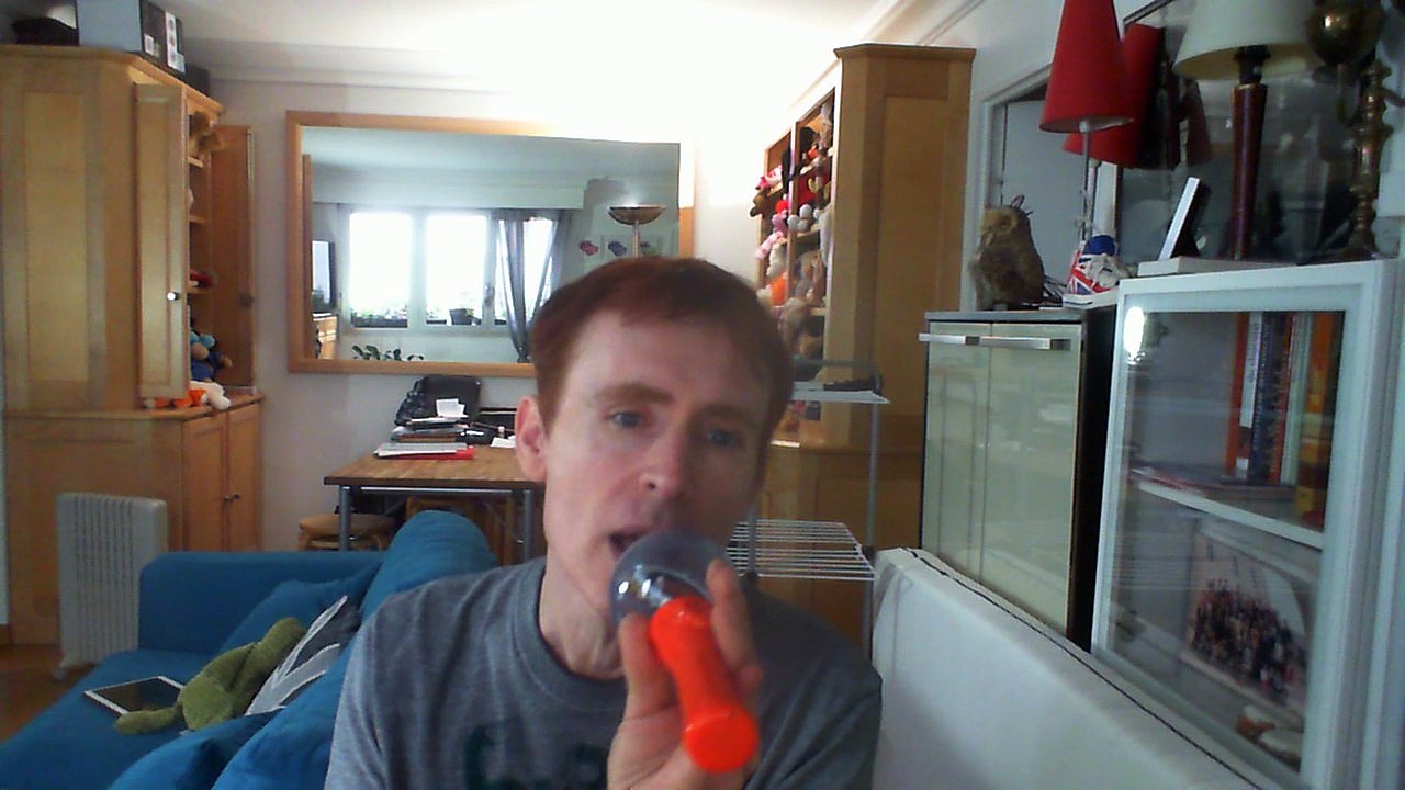 Wiwi égratigne "heartbeat" de Carrie Underwood