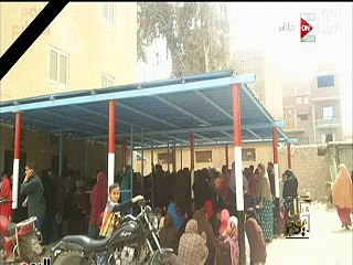 عمرو اديب يكشف حقيقة منحة ومعاش جمال مبارك للمصريين