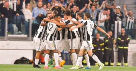 Şampiyonlar Ligi'nde Juventus, Barcelona'yı 3-0 Yendi