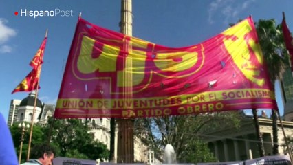 Video herunterladen: Docentes argentinos se enfrentan con Macri en Buenos Aires