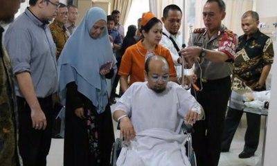 Kapolda Metro Jaya Kembali Jenguk Novel Baswedan