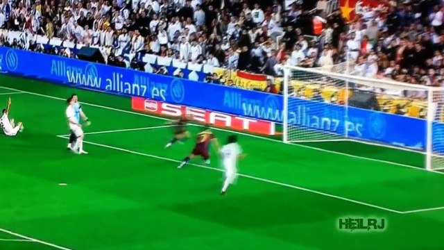 Lionel Messi ● Dribbling Skills vs Real Madrid ●