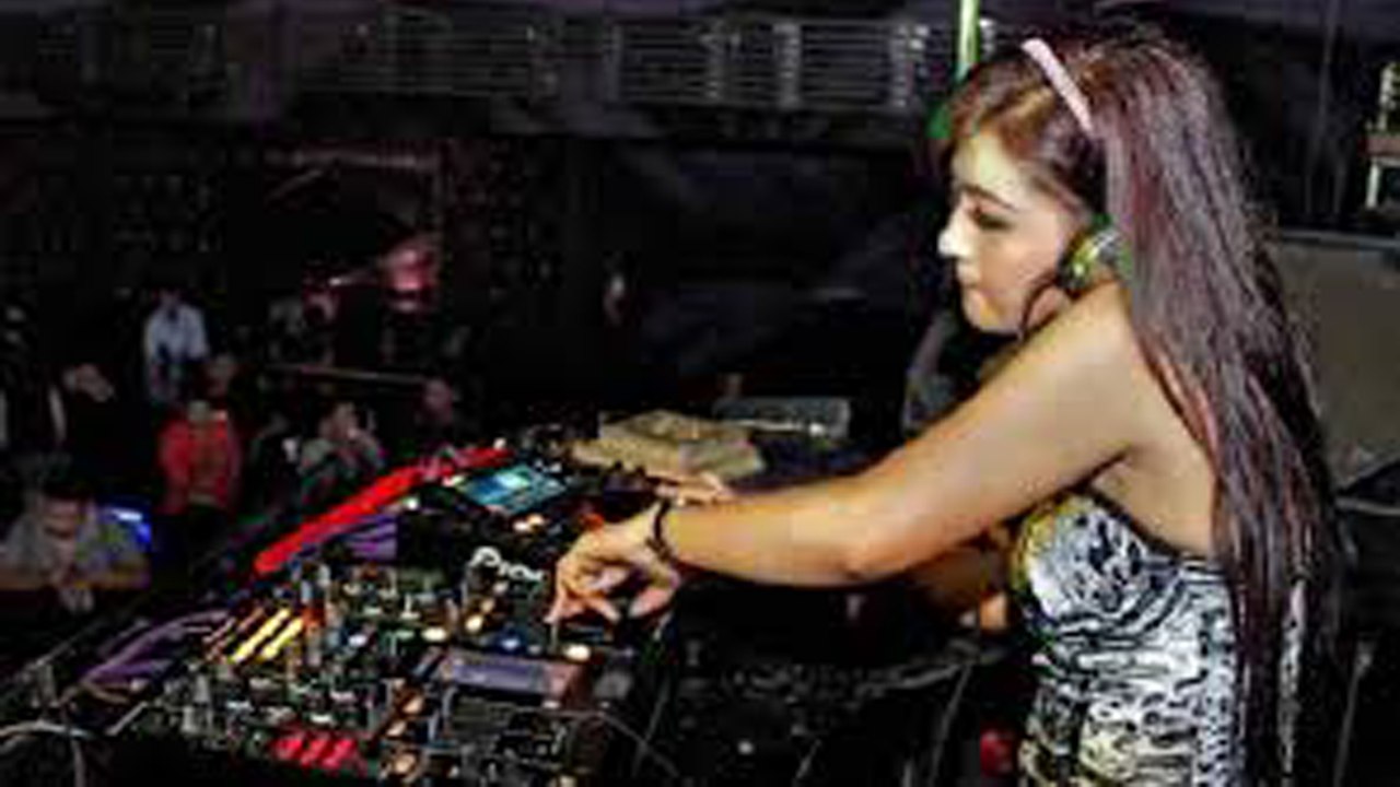 Bila Kau Tak Di Sampingku DJ Remix Sheila On 7 Funkot