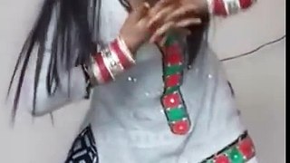 deshi girl dancing on haryanvi