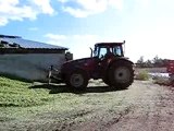 valtra T120 au silo
