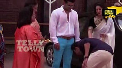 Yeh Hai Mohabbatein 12th April 2017 Upcoming Twist Star Plus TV Serial News