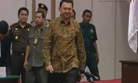 Reaksi Penundaan Tuntutan Ahok
