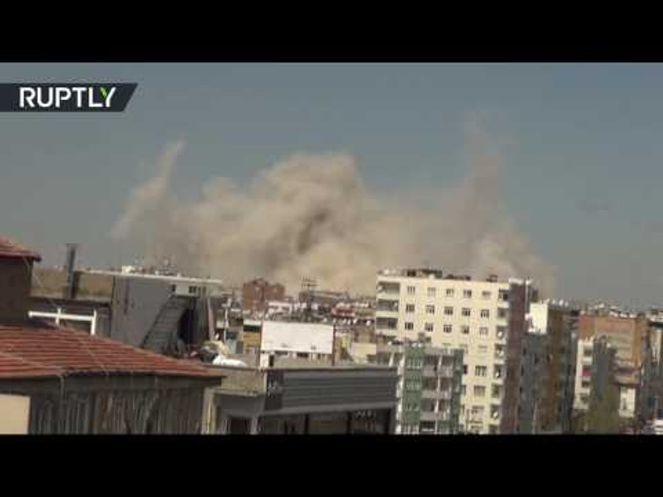 RAW: Diyarbakir  blast leaves 1 dead, many injured