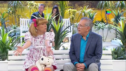 A Praça É Nossa (24/09/15) - Nina reclama de sua professora