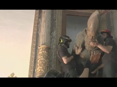 Caldarola (MC) - Terremoto, recupero opere in Chiesa Santa Croce (12.04.17)