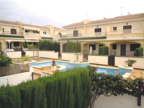 Ref: WV1110 - CIUDAD QUESADA - 2 Bedrooms Townhouse with Front Garden, comm. Parking & comm. Pool (©WhiteVillasInSpain)