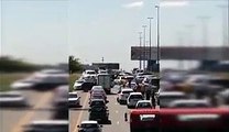 Ladrones hacen saltar por los aires un furgón blindado en plena autopista