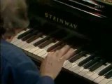 グレングールド バッハ  Glenn Gould - Bach - BWV 828 - 6 - Menuet