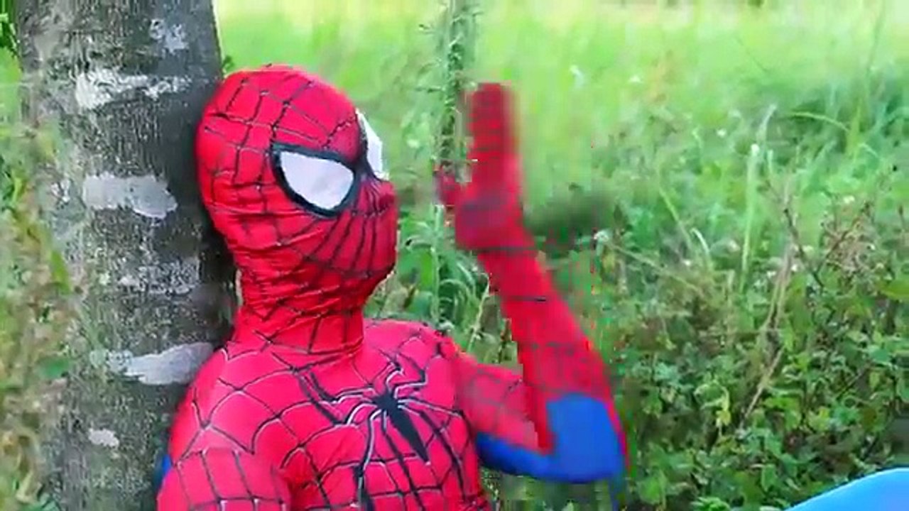 Zombie Guns Joker Spiderman & Frozen Elsa Police w  Spiderman & Elsa Baby Recuse