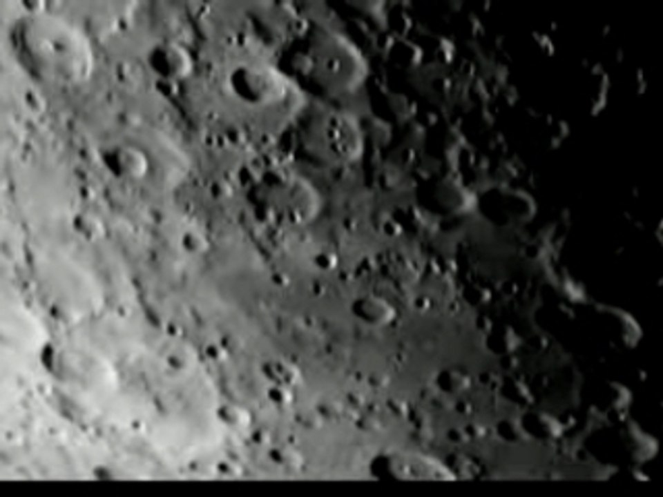 lune au telescope II
