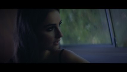 BANKS - This Is What it Feels Like