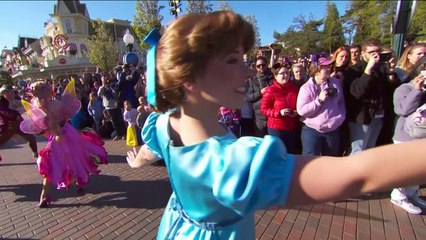 Mickey Mouse helps Disneyland Paris celebrate 25 years