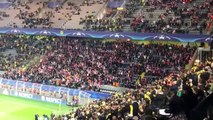 Les supporters monégasques rendent hommage au joueurs de Dortmund