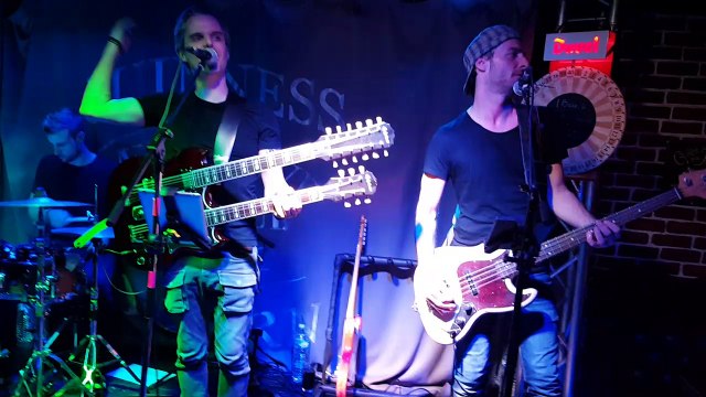 Midnite Trippers à la Guinness Tavern