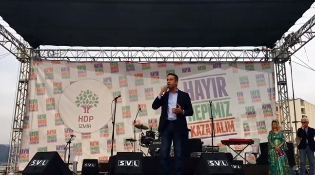 HDP MUŞ MİLLET VEKİLİ AHMET YILDIRIM İZMİRDE TARİHİ BİR KONUŞMAYA İMZA ATTI