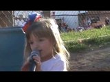 3-Year-Old Confidently Sings Star-Spangled Banner in Public