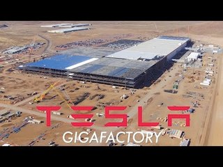 Aerial View Shows Tesla's Gigafactory In Sparks, Nevada, Said Capable of Lighting 15K Homes
