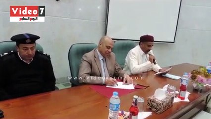 اجتماع مدير أمن مطروح بالعمد والمشايخ لمتابعة الوضع